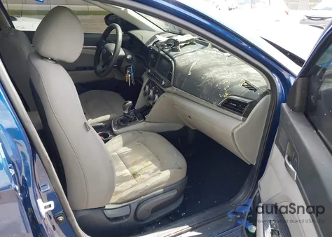 2019 Hyundai Elantra Se z USA, uszkodzony, nr VIN 5NPD74LF7KH464235